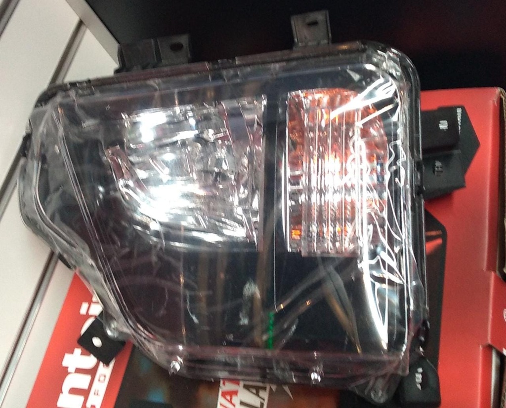 LUZ NEBLINERA ORIGINAL KIT MITSUBISHI L200 TRITON 19-20