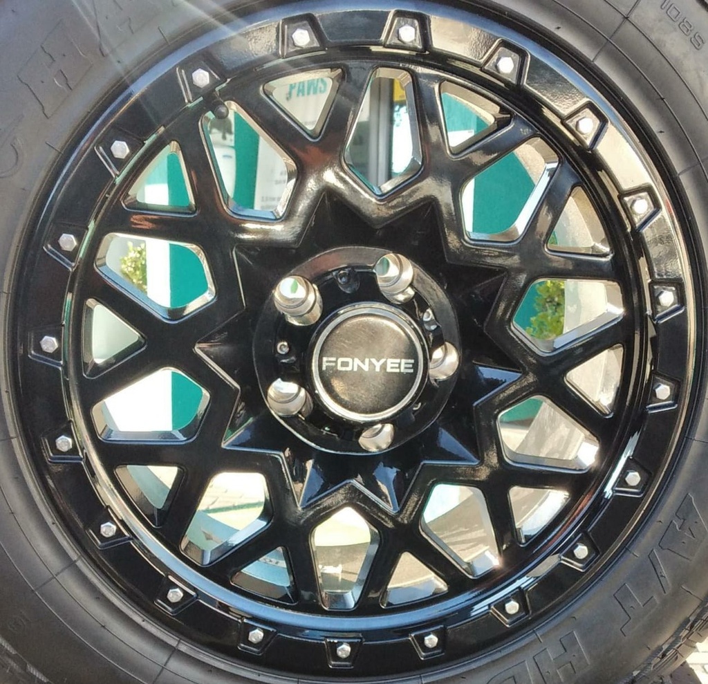 ARO R17X8.5 NEGRO 5/127 FONYEE