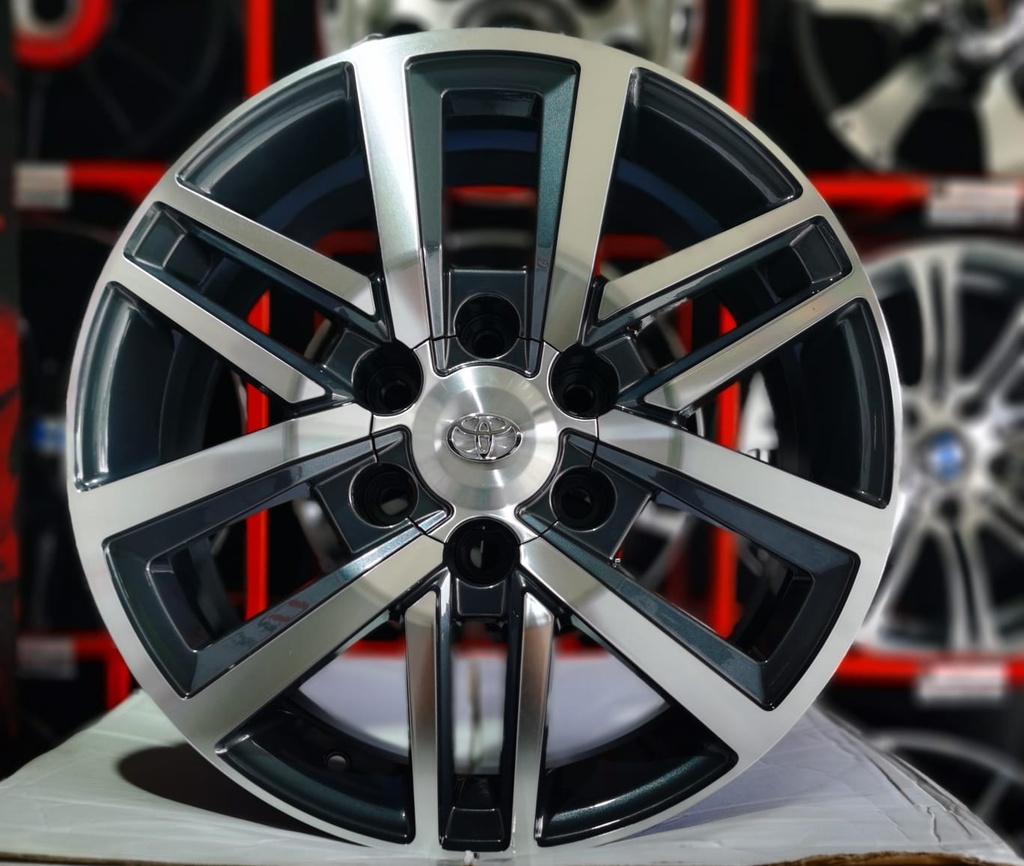 ARO 18X7.5 6/139 ET30 CB66.1 MG WH148 TOYOTA FORTUNER